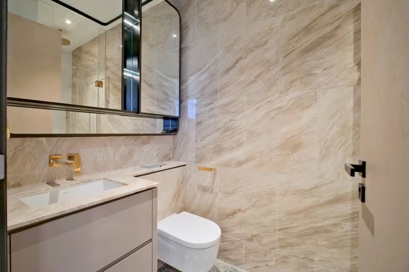 Perfect Ten, 323 Bukit Timah Road, 2 Bedrooms, 797 sqft, Condominium For Rent, by Bevelry Liew, 500072224 - Bathroom - PropertyGuru.com.sg