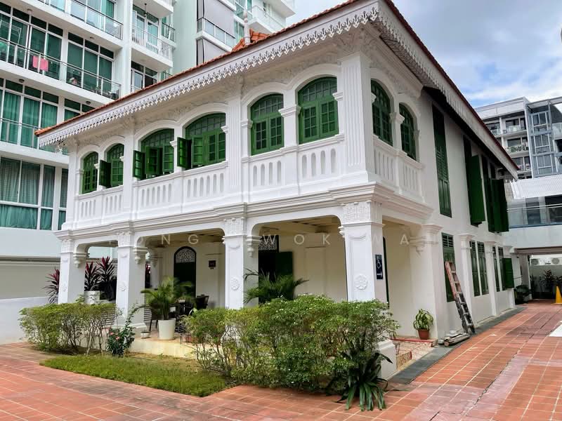 Rezi 26 Condominium For Sale at S$ 1,400,000 | PropertyGuru Singapore - Club house