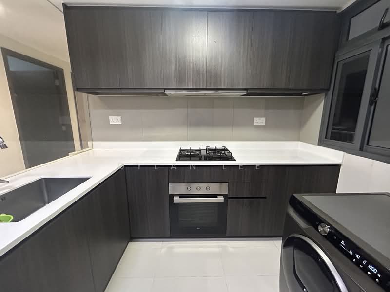 North Park Residences Condominium For Sale at S$ 1,930,000 | PropertyGuru Singapore - Kitchen