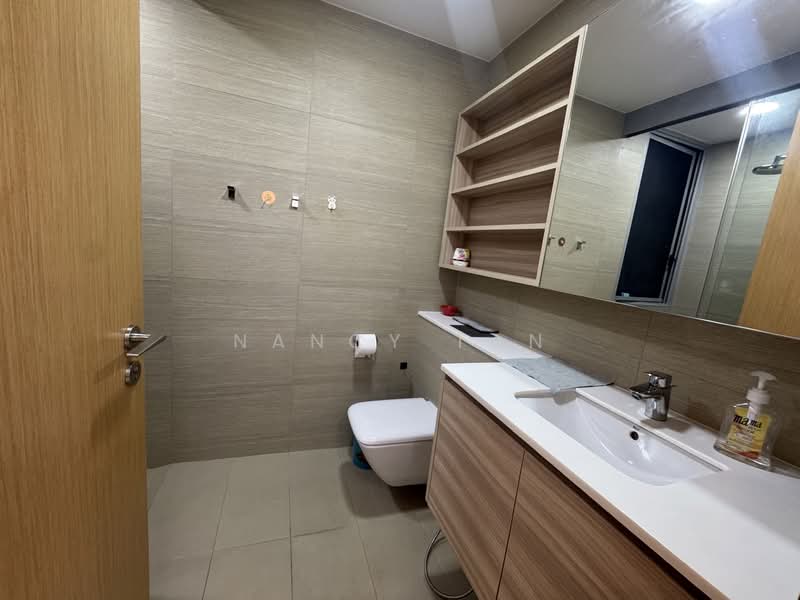 Mont Botanik Residence Condominium For Sale at S$ 1,379,999 | PropertyGuru Singapore - Bathroom