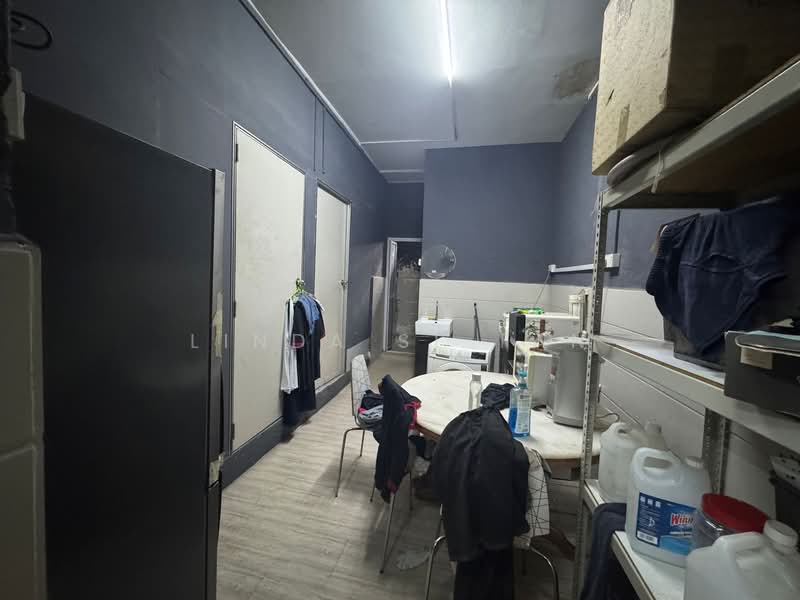 157 Sims Avenue Shophouse For Sale at S$ 3,300,000 | PropertyGuru Singapore - Interior