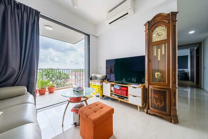 The Florence Residences Condominium For Sale at S$ 1,870,000 | PropertyGuru Singapore - Living Room