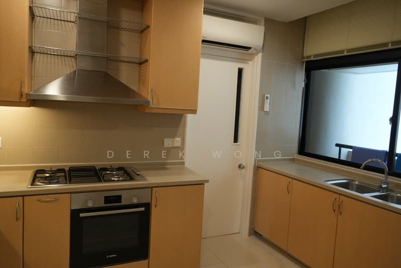 The Colonnade, 82 Grange Road, 3 Bedrooms, 3,617 sqft, Condominium For Rent, by Derek Wong, 500072277 - Kitchen - PropertyGuru.com.sg