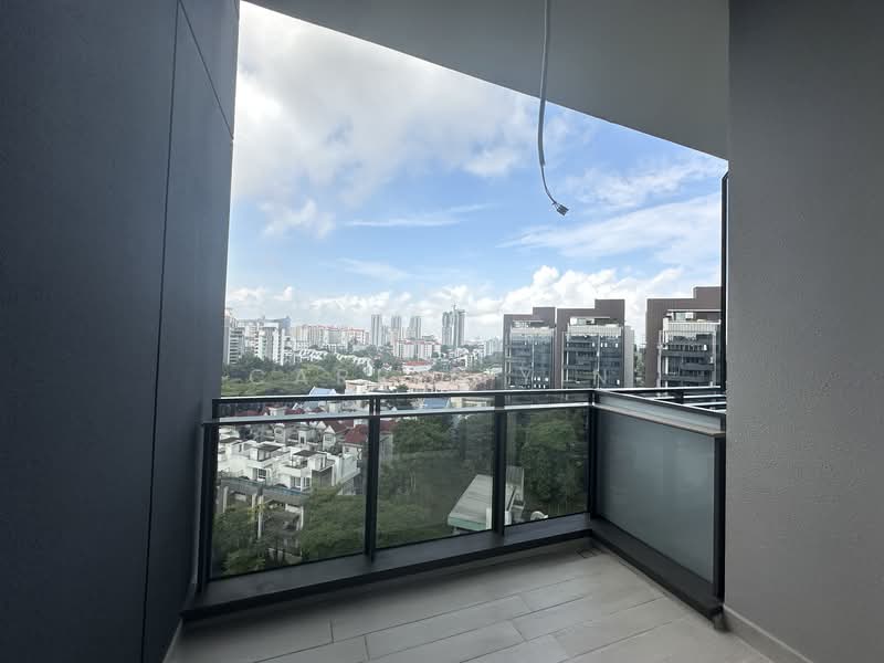 Leedon Green, 32 Leedon Heights, 2 Bedrooms, 710 sqft, Condominium For Sale, by Carrie Yin, 500072289 - Balcony - PropertyGuru.com.sg