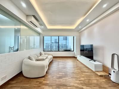 For Rent - International Plaza