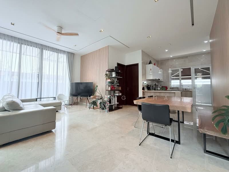 ⭐⭐⭐LANDED7772@Amazing Renovated 3.5 Sty Corner Terrace With Pool Near MRT (D15) 5rm, , 5 Bedrooms, 4,050 sqft, Corner Terrace For Sale, by WeeThong Chai, 500072308 - Living Room - PropertyGuru.com.sg