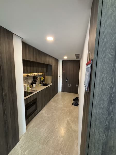 The Reef at King's Dock Condominium For Sale at S$ 1,580,000 | PropertyGuru Singapore - Kitchen