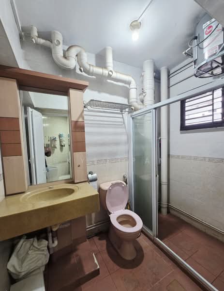 203E Compassvale Road HDB Flat For Sale at S$ 719,900 | PropertyGuru Singapore - Bathroom
