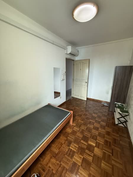 Wing Fong Mansions, 12 Lorong 14 Geylang, Room Rental, 180 sqft, Apartment For Rent, by Marcus Lim, 500072320 - Bedroom - PropertyGuru.com.sg