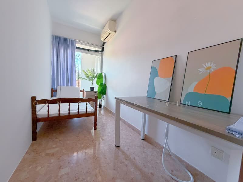 Estella Gardens, 29 Flora Road, Room Rental, 100 sqft, Condominium For Rent, by David, 500072344 - Bedroom - PropertyGuru.com.sg
