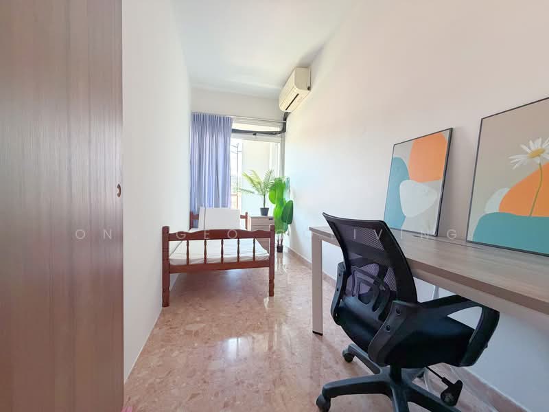 Estella Gardens, 29 Flora Road, Room Rental, 100 sqft, Condominium For Rent, by David, 500072344 - Bedroom - PropertyGuru.com.sg