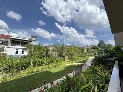 For Rent - The Watergardens at Canberra