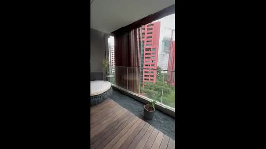 OUE Twin Peaks Condominium For Sale at S$ 2,550,000 | PropertyGuru Singapore