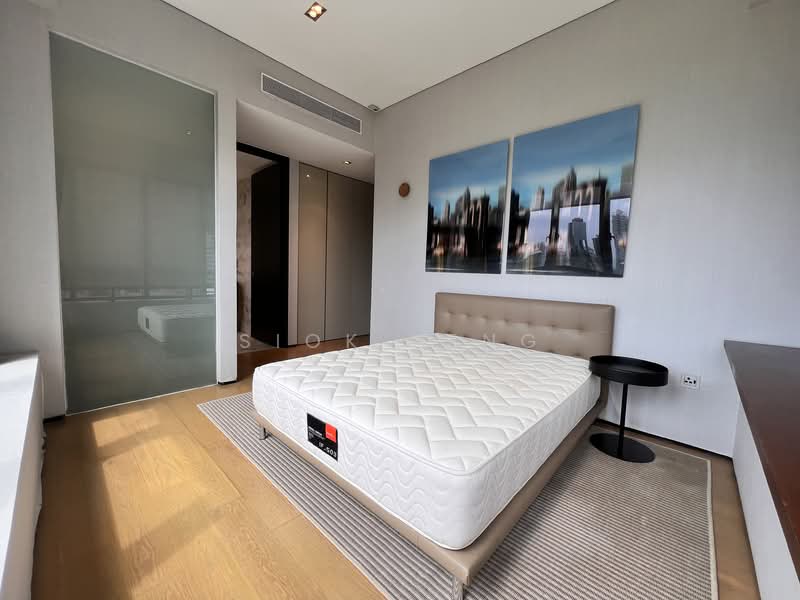OUE Twin Peaks, 33 Leonie Hill Road, 2 Bedrooms, 1,055 sqft, Condominium For Sale, by Siok Keng, 500072354 - Bedroom - PropertyGuru.com.sg
