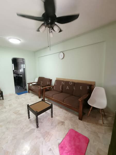 659 Yishun Avenue 4, 659 Yishun Avenue 4, 2 Bedrooms, 764 sqft, HDB Flat For Rent, by Zheng Yanhui(Alex), 500072358 - Living Room - PropertyGuru.com.sg