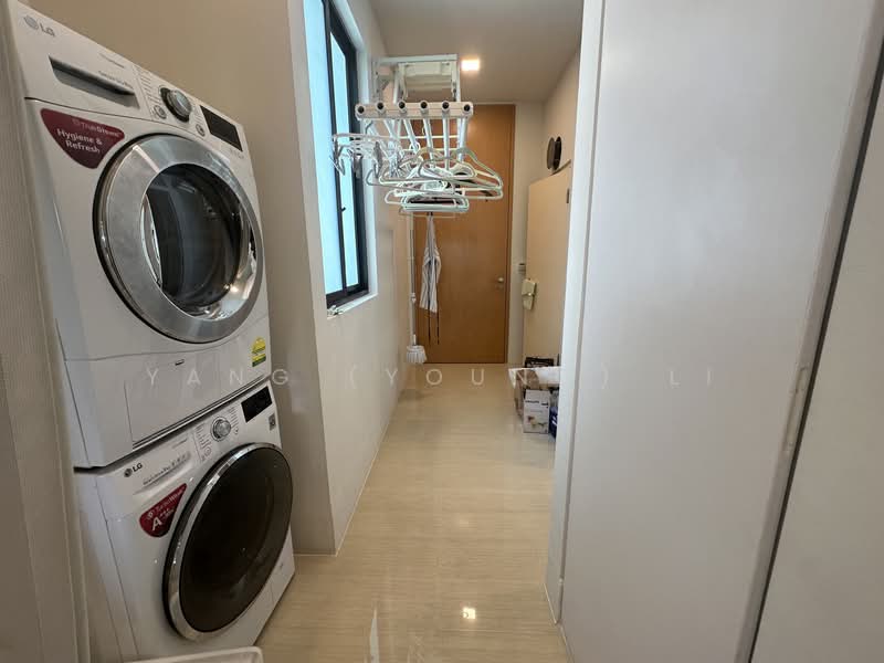 Belle Vue Residences, 15 Oxley Walk, 4 Bedrooms, 3,832 sqft, Condominium For Rent, by Yang (Young) Li, 500072384 - Interior - PropertyGuru.com.sg