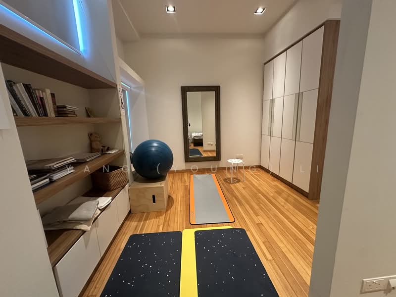 Belle Vue Residences, 15 Oxley Walk, 4 Bedrooms, 3,832 sqft, Condominium For Rent, by Yang (Young) Li, 500072384 - Gym - PropertyGuru.com.sg