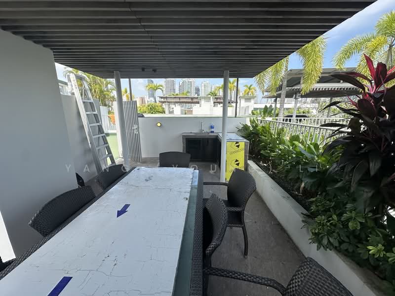 Belle Vue Residences, 15 Oxley Walk, 4 Bedrooms, 3,832 sqft, Condominium For Rent, by Yang (Young) Li, 500072384 - Exterior - PropertyGuru.com.sg