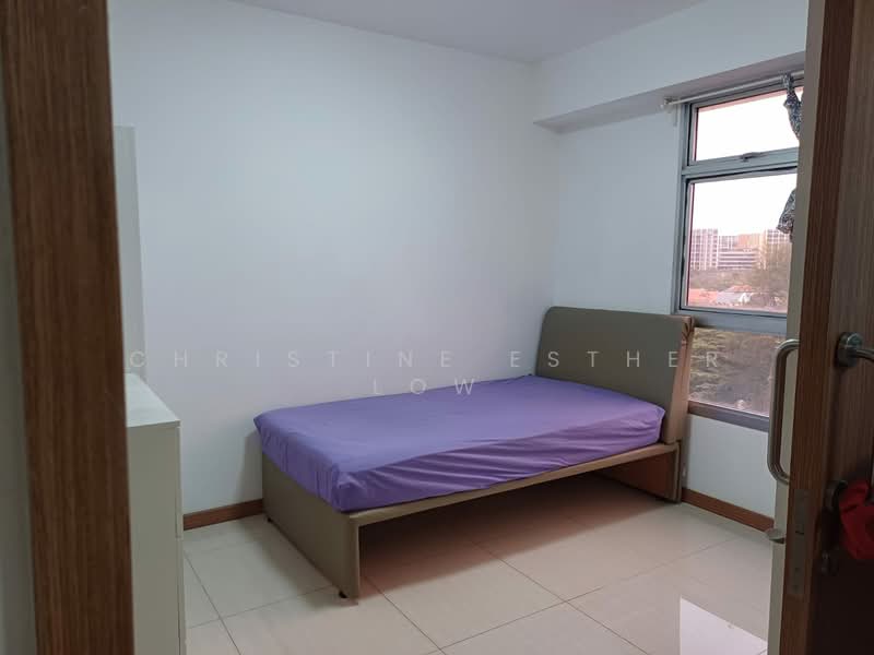 405B Northshore Drive HDB Flat For Sale at S$ 430,000 | PropertyGuru Singapore - Bedroom