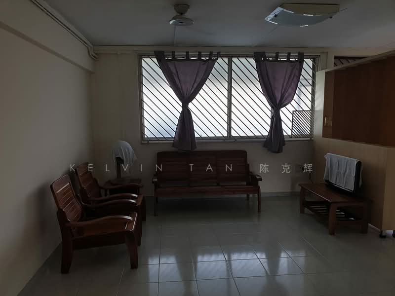 125 Bishan Street 12, 125 Bishan Street 12, 3 Bedrooms, 893 sqft, HDB Flat For Rent, by Kelvin Tan 陈克辉, 500072396 - Living Room - PropertyGuru.com.sg