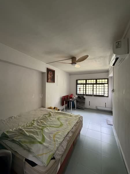 Spacious master room