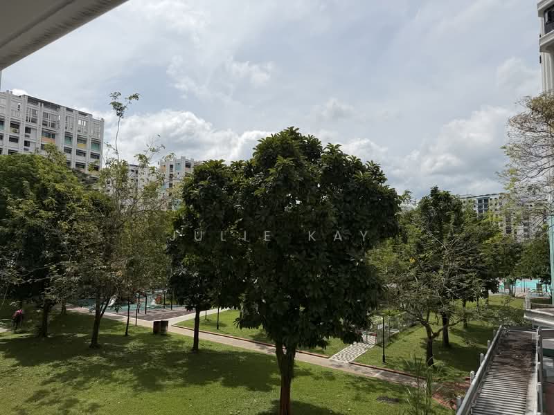 For Sale - 896A Woodlands Drive 50