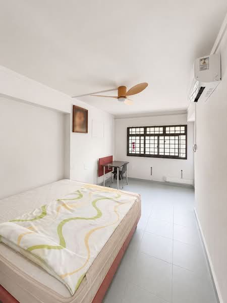 896A Woodlands Drive 50, 896A Woodlands Drive 50, 3 Bedrooms, 1,066 sqft, HDB Flat For Sale, by Julie Kay, 500072398 - Bedroom - PropertyGuru.com.sg