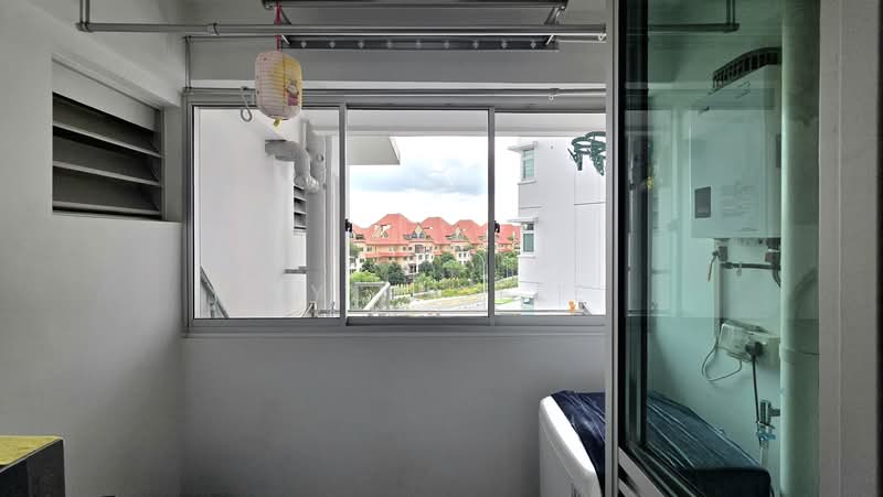 415B Fernvale Link HDB Flat For Sale at S$ 655,000 | PropertyGuru Singapore - Balcony