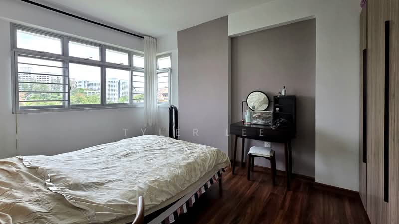 415B Fernvale Link HDB Flat For Sale at S$ 655,000 | PropertyGuru Singapore - Bedroom