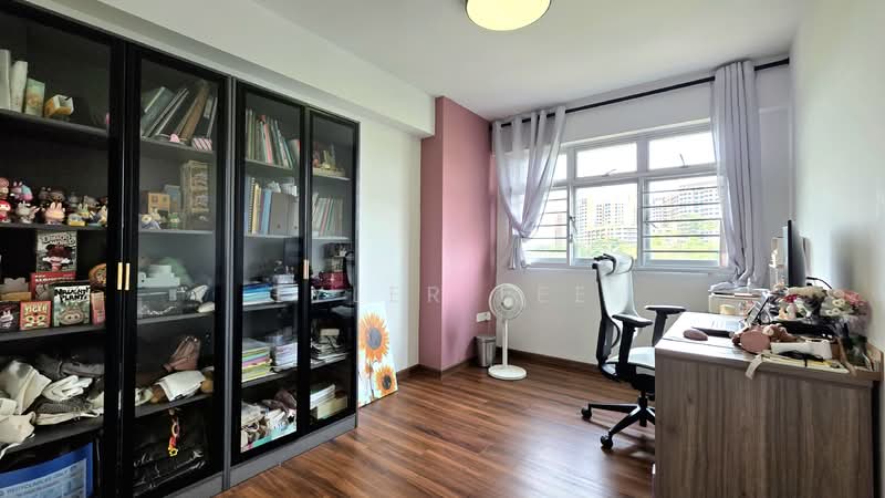 415B Fernvale Link HDB Flat For Sale at S$ 655,000 | PropertyGuru Singapore - Study