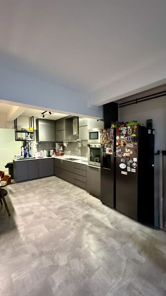 Jln Gembira Move-in Gem Terraced House For Sale at S$ 2,960,000 | PropertyGuru Singapore - Kitchen