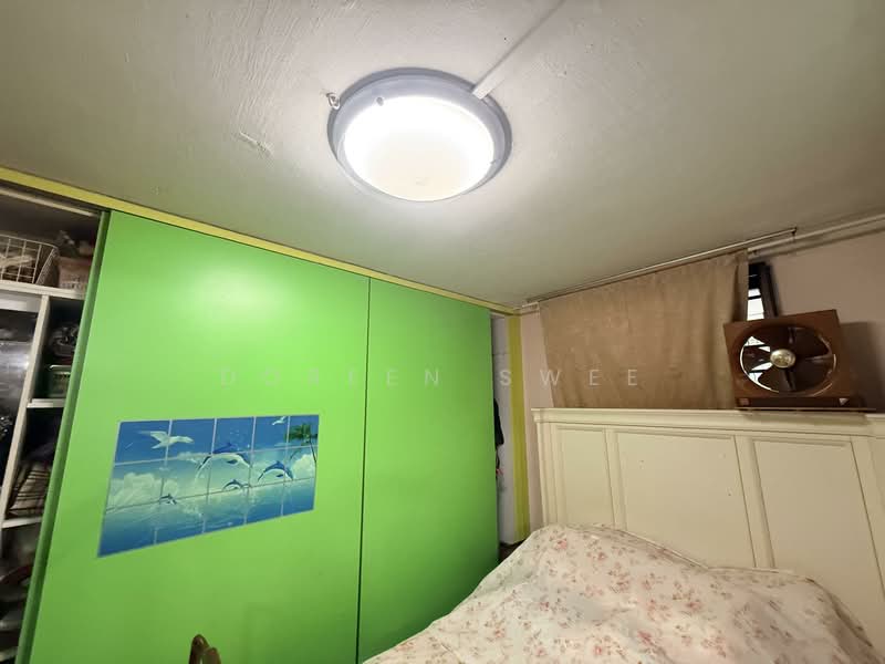 77 Indus Road HDB Flat For Sale at S$ 478,000 | PropertyGuru Singapore - Bedroom