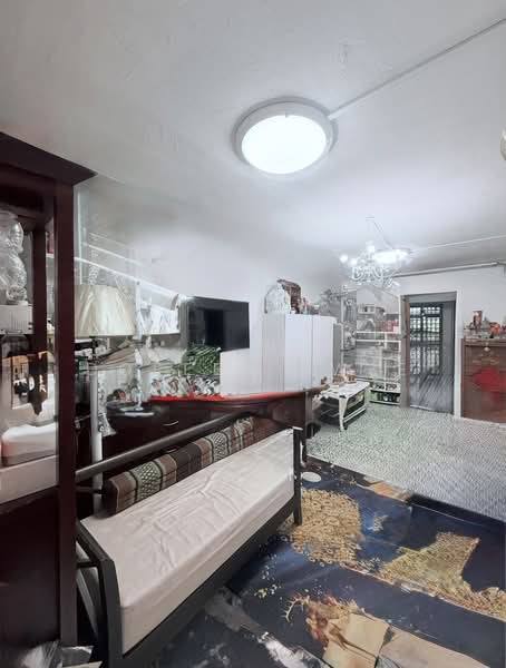 77 Indus Road, 77 Indus Road, 2 Bedrooms, 678 sqft, HDB Flat For Sale, by Doreen Swee, 500072437 - Living Room - PropertyGuru.com.sg