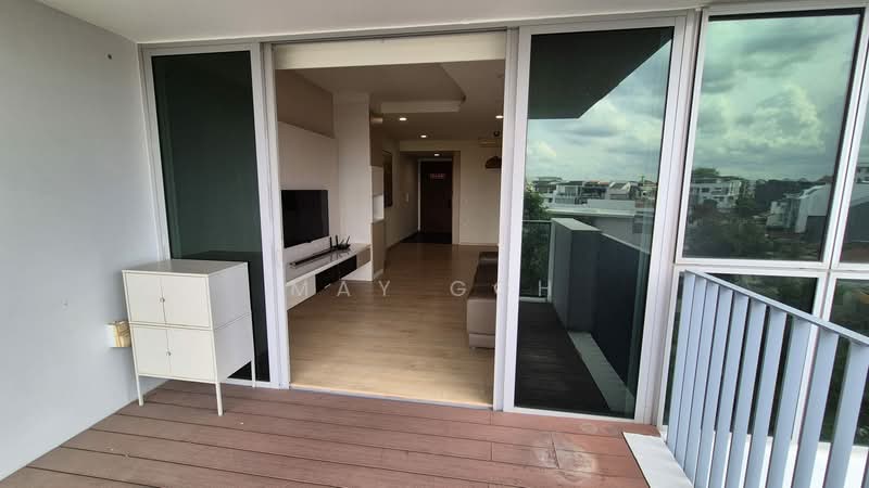 The Minton Condominium For Sale at S$ 1,720,000 | PropertyGuru Singapore - Living Room