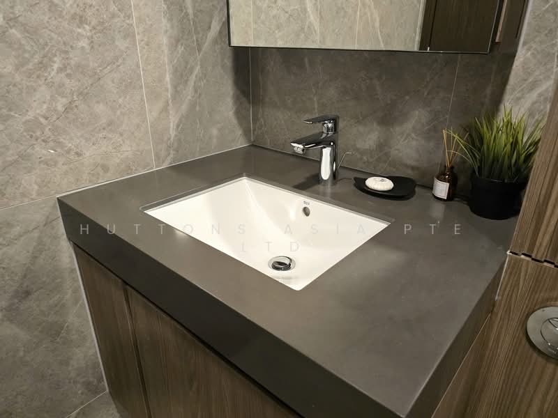 AMO Residence, 21 Ang Mo Kio Rise, 5 Bedrooms, 1,475 sqft, Condominium For Rent, by MARK TAN, 500072457 - Bathroom - PropertyGuru.com.sg