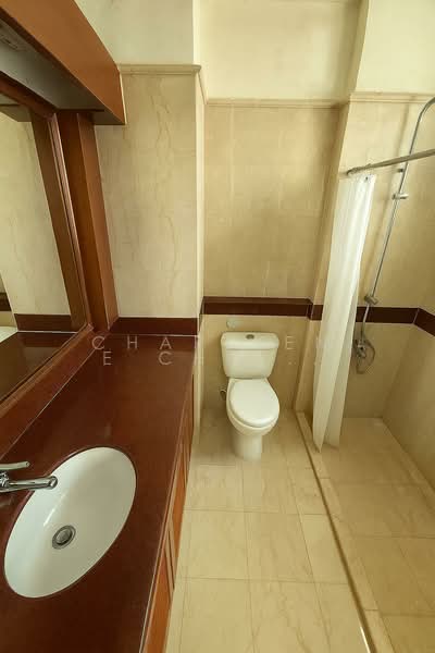 Changi Green Condominium For Sale at S$ 1,670,000 | PropertyGuru Singapore - Bathroom