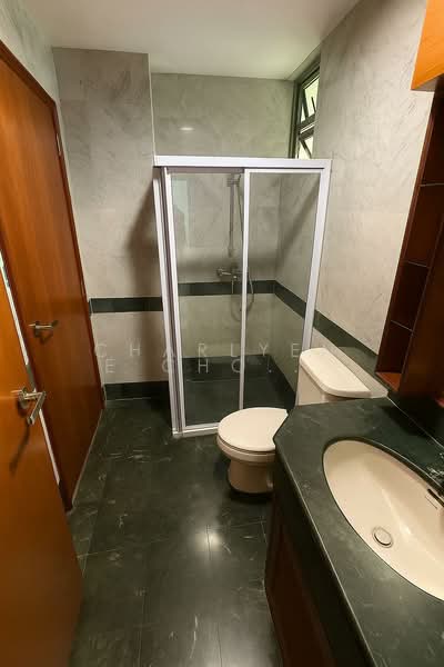 Changi Green Condominium For Sale at S$ 1,670,000 | PropertyGuru Singapore - Bathroom