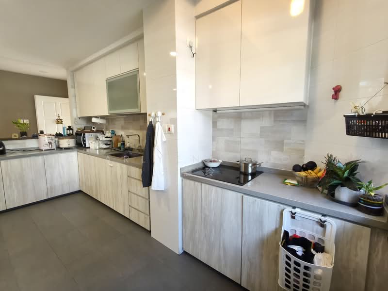 Huge Extended Kitchen