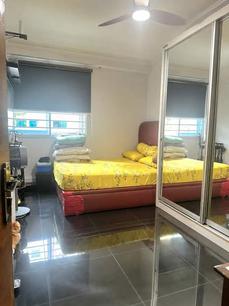 462 Jurong West Street 41, 462 Jurong West Street 41, 3 Bedrooms, 1,108 sqft, HDB Flat For Sale, by Rohaizah Ramjan, 500072472 - Bedroom - PropertyGuru.com.sg