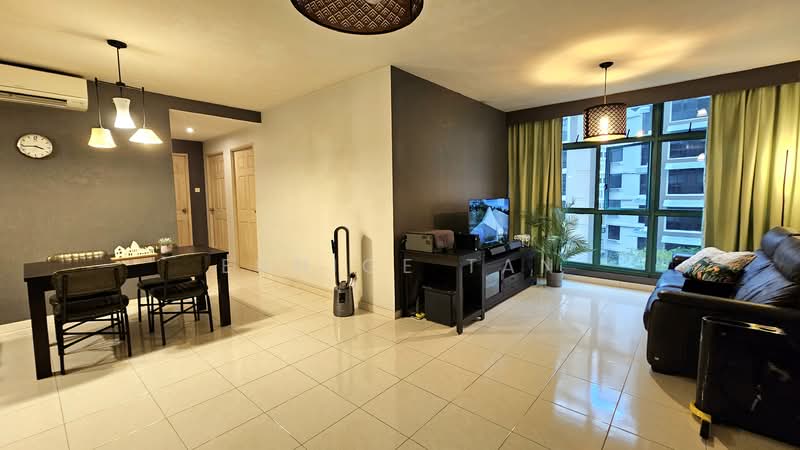 473 Segar Road, 473 Segar Road, 3 Bedrooms, 1,206 sqft, HDB Flat For Sale, by Eunice Tan, 500072476 - Living Room - PropertyGuru.com.sg