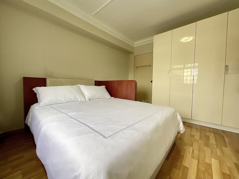 272 Pasir Ris Street 21 HDB Flat For Sale at S$ 630,000 | PropertyGuru Singapore - Bedroom