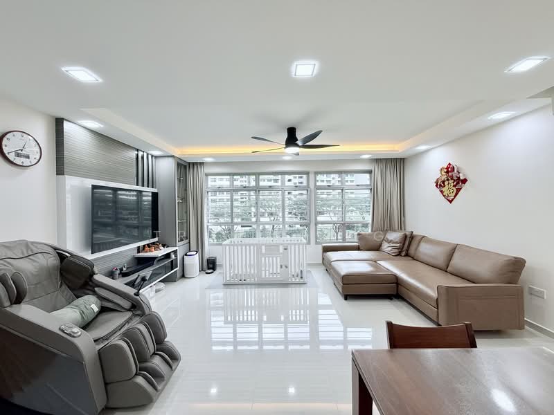 523C Tampines Central 7, 523C Tampines Central 7, 3 Bedrooms, 1,216 sqft, HDB Flat For Rent, by Tricia Ong, 500072509 - Living Room - PropertyGuru.com.sg