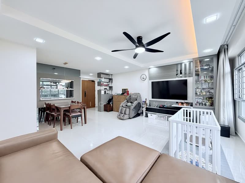 523C Tampines Central 7, 523C Tampines Central 7, 3 Bedrooms, 1,216 sqft, HDB Flat For Rent, by Tricia Ong, 500072509 - Living Room - PropertyGuru.com.sg