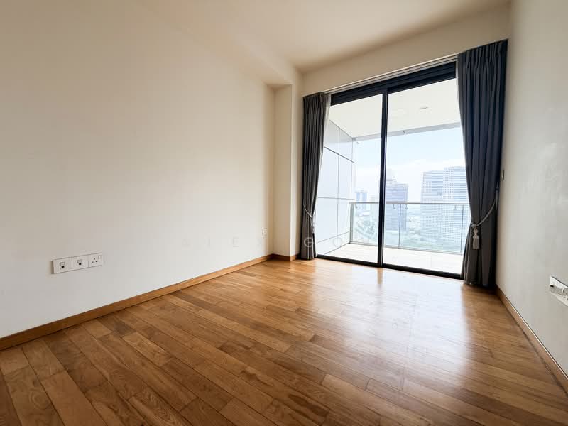 Concourse Skyline, 300 Beach Road, 4 Bedrooms, 2,120 sqft, Condominium For Rent, by Alex Goh, 500072531 - Balcony - PropertyGuru.com.sg