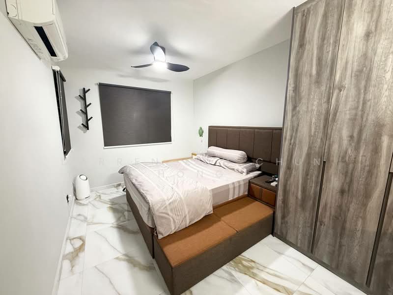 202 Compassvale Drive HDB Flat For Sale at S$ 579,000 | PropertyGuru Singapore - Bedroom