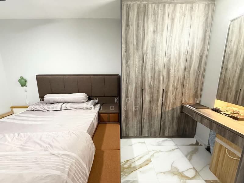 202 Compassvale Drive HDB Flat For Sale at S$ 579,000 | PropertyGuru Singapore - Bedroom