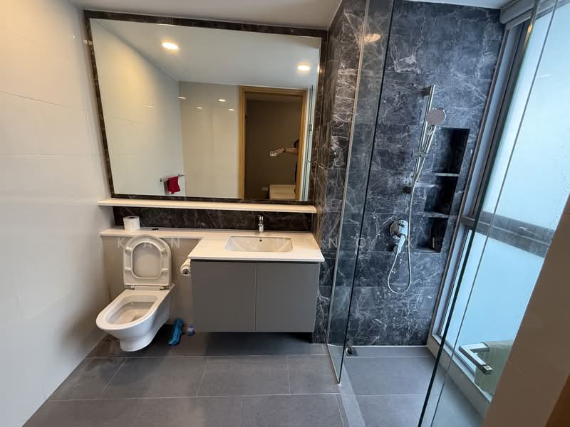 Bartley Ridge, 30 Mount Vernon Road, 2 Bedrooms, 743 sqft, Condominium For Rent, by Kang Cheng Xi, 500072548 - Bathroom - PropertyGuru.com.sg