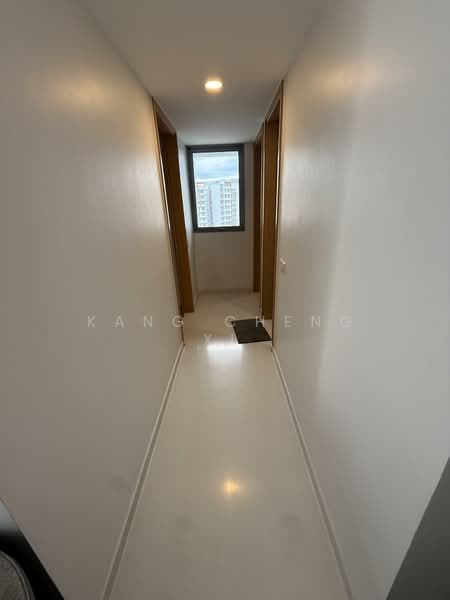 Bartley Ridge, 30 Mount Vernon Road, 2 Bedrooms, 743 sqft, Condominium For Rent, by Kang Cheng Xi, 500072548 - Corridor - PropertyGuru.com.sg