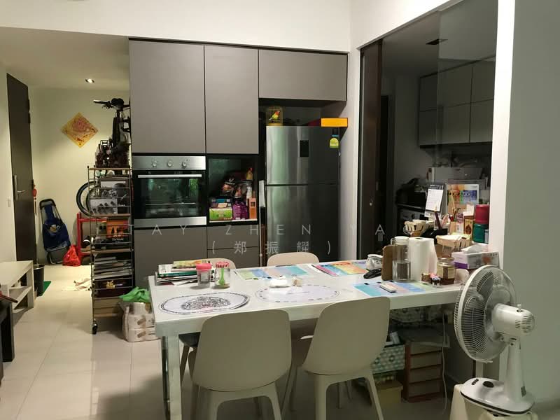 D'Nest Condominium For Sale at S$ 2,188,000 | PropertyGuru Singapore - Kitchen