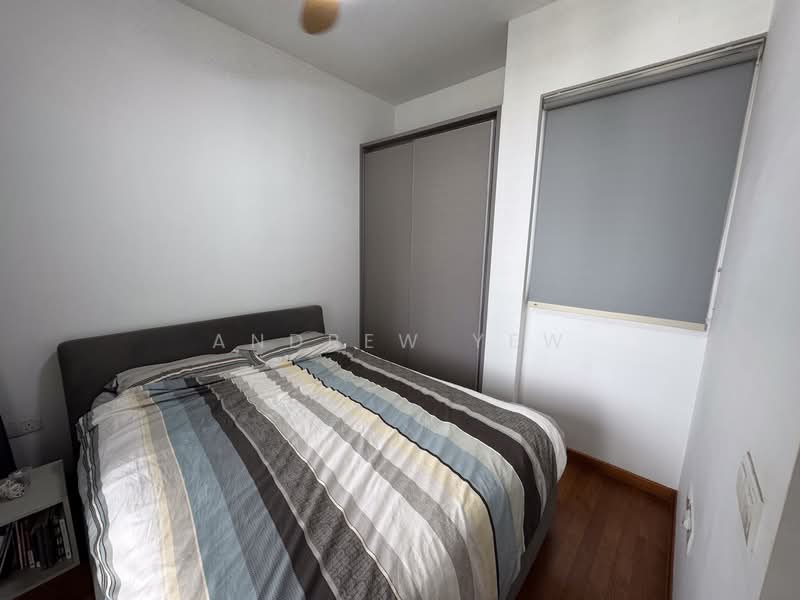 Trilive Condominium For Sale at S$ 1,650,000 | PropertyGuru Singapore - Bedroom